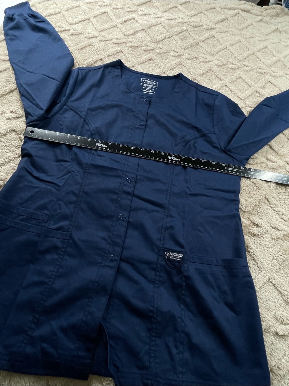 Cherokee Navy Round-Neck Scrub Medical Jacket~ Sz M *NWT Medical Staff - Picture 6 of 9